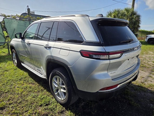 2025 Jeep Grand Cherokee Laredo X