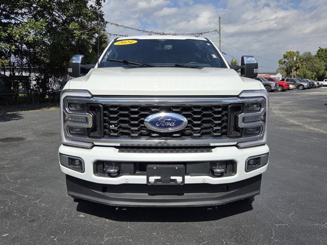 2024 Ford Super Duty F-350 DRW Base