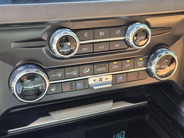 2024 Ford Super Duty F-350 DRW Base