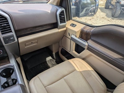 2020 Ford F-150 V8 FFV Crew Cab Lariat