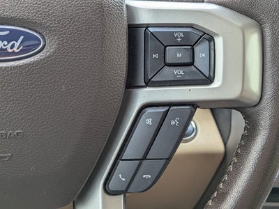 2020 Ford F-150 V8 FFV Crew Cab Lariat