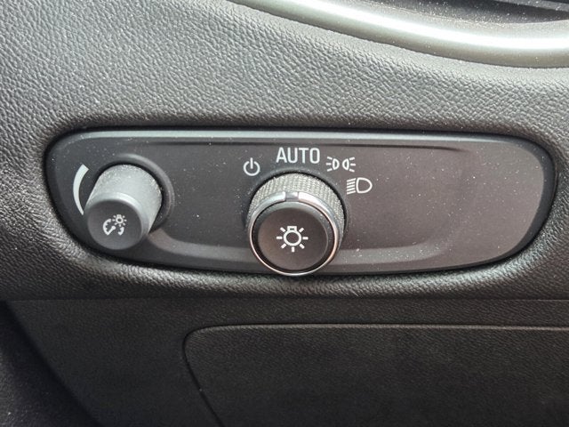 2025 Chevrolet Malibu LS