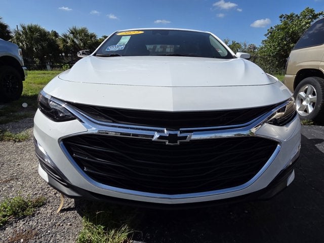 Used 2022 Chevrolet Malibu RS with VIN 1G1ZG5ST1NF215908 for sale in Belle Glade, FL