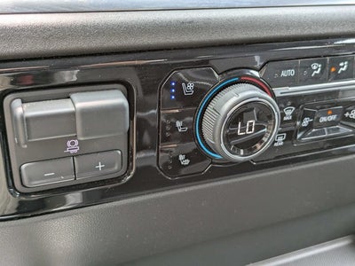 2025 Chevrolet Silverado 3500HD High Country
