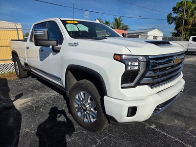 2025 Chevrolet Silverado 3500HD High Country