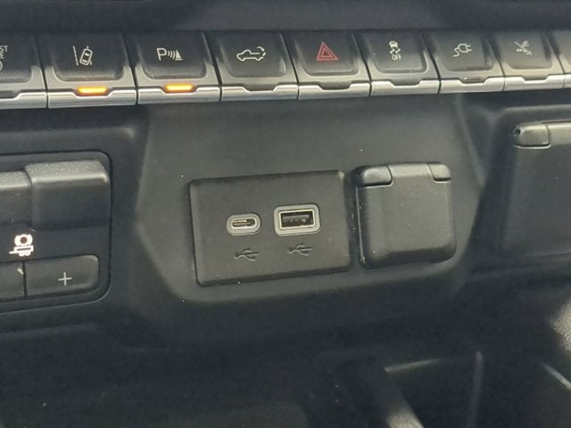 2022 Chevrolet Silverado 3500HD High Country