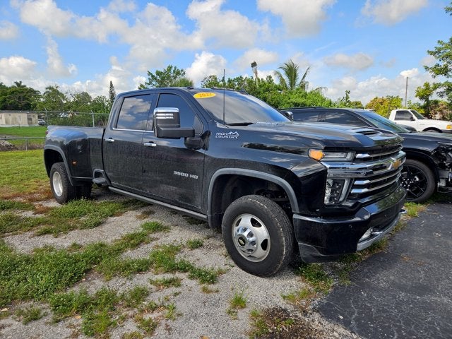 2022 Chevrolet Silverado 3500HD High Country