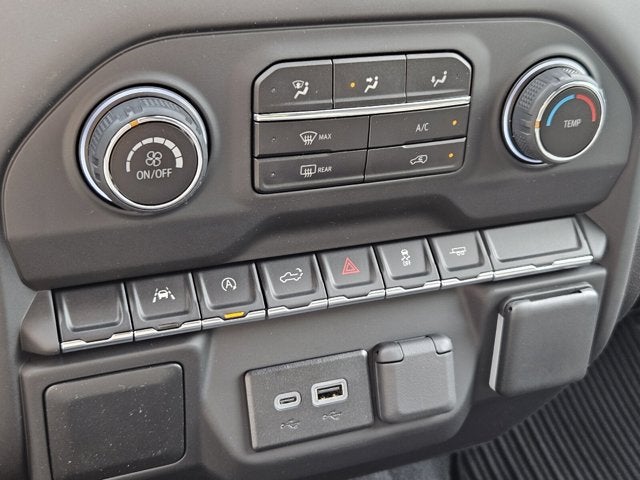 2025 Chevrolet Silverado 1500 Custom