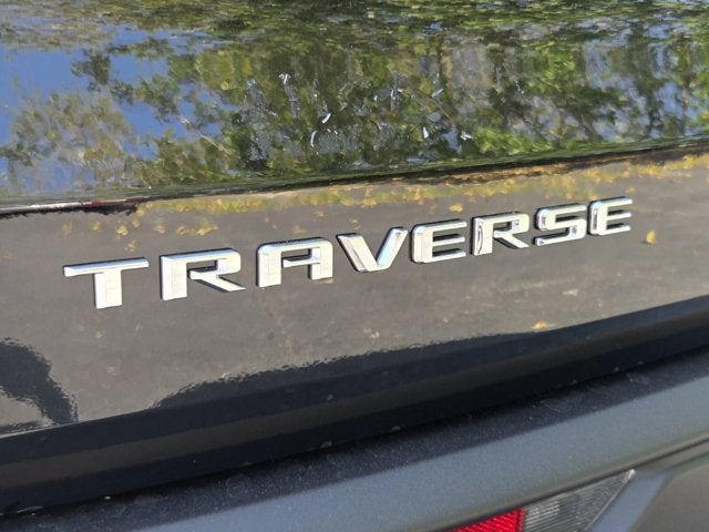 2026 Chevrolet Traverse FWD LT