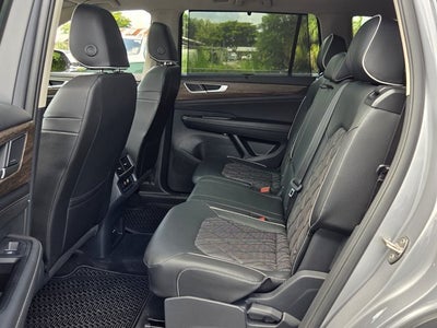 2025 Volkswagen Atlas 2.0T SEL Premium R-Line