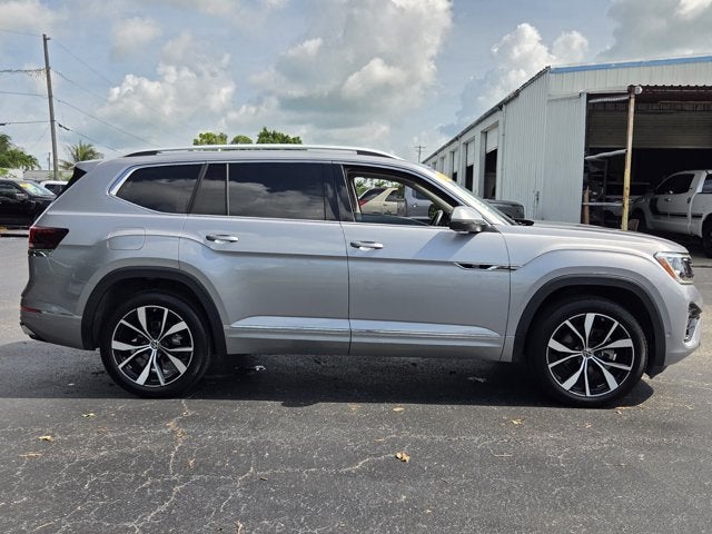 2025 Volkswagen Atlas 2.0T SEL Premium R-Line