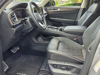 2025 Volkswagen Atlas 2.0T SEL Premium R-Line