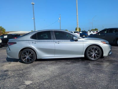 2022 Toyota Camry Base