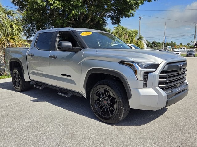 2024 Toyota Tundra 4WD SR5