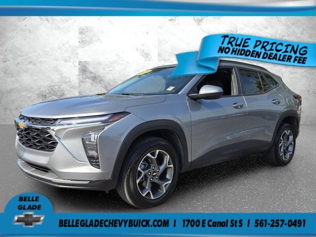 2025 Chevrolet Trax LT's photo