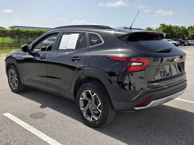 2025 Chevrolet Trax LT