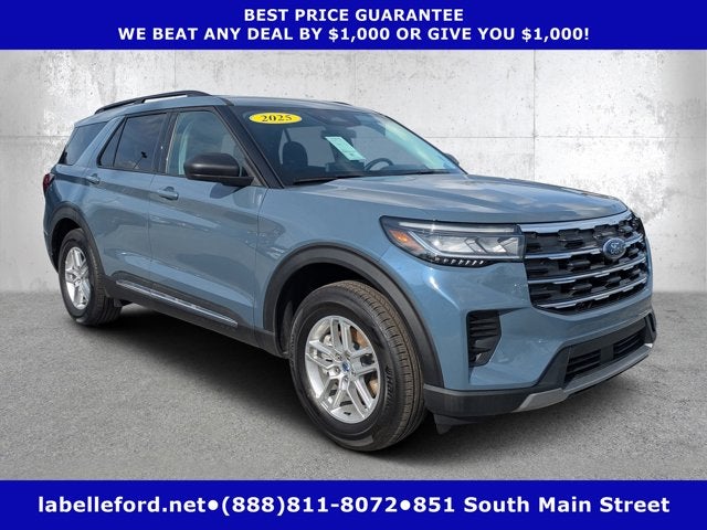 2025 Ford Explorer Active