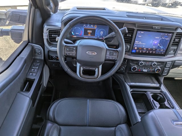 2025 Ford Super Duty F-250 SRW Platinum