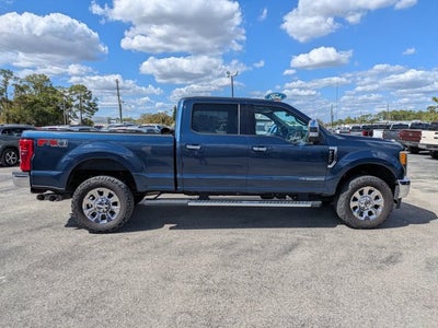 2017 Ford Super Duty F-350 SRW Lariat