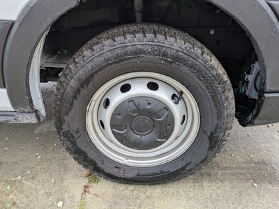 2024 Ford Transit Cargo Van T-250 148" Med Rf 9070 GVWR RWD