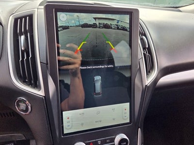 2022 Ford Edge SE