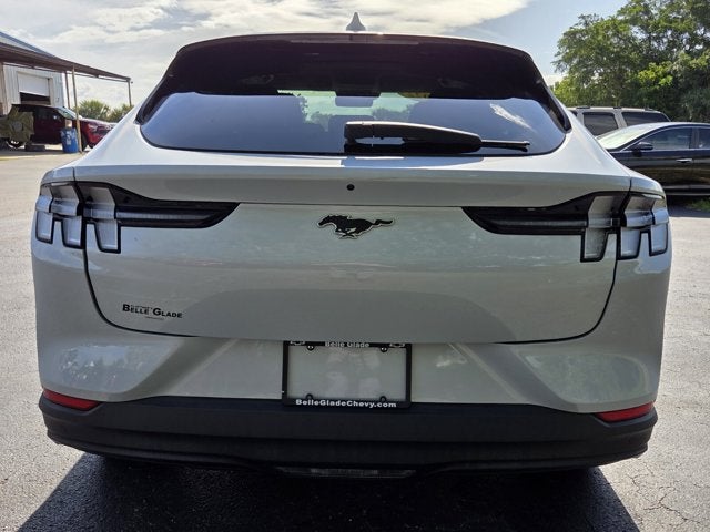 2022 Ford Mustang Mach-E Select