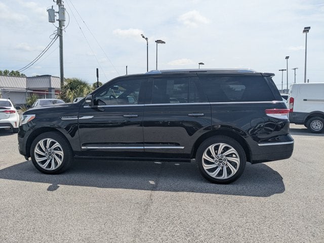 2023 Lincoln Navigator Reserve