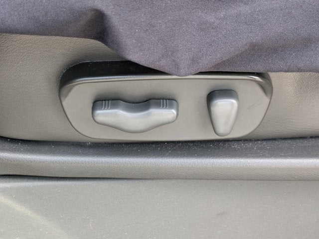 2011 Nissan Pathfinder Silver