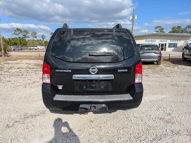 2011 Nissan Pathfinder Silver