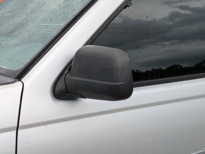 2002 Nissan Xterra XE SC