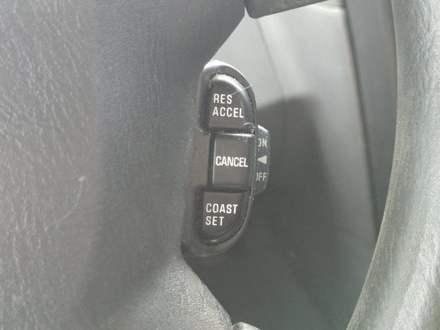 2002 Nissan Xterra XE SC