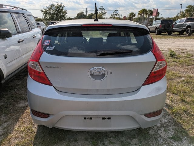 2013 Hyundai Accent SE