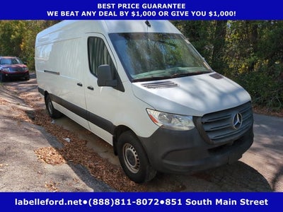 2021 Mercedes-Benz SPRINTER 2500 170" RWD