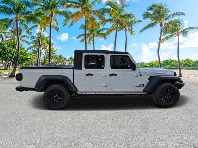 2022 Jeep Gladiator Sport photo 3