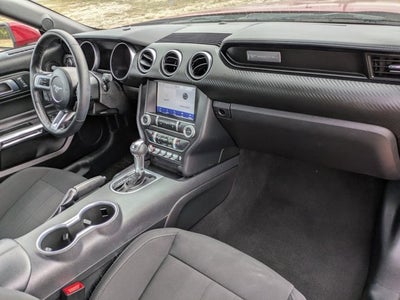 2022 Ford Mustang EcoBoost