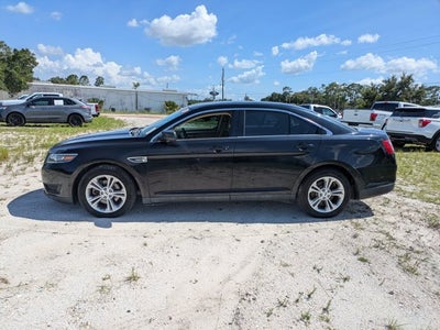 2017 Ford Taurus SE