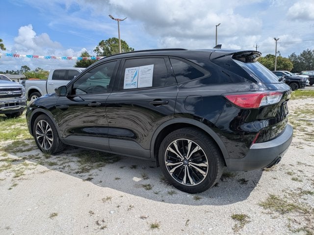 2022 Ford Escape SE