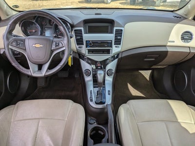 2011 Chevrolet Cruze LT with 2LT