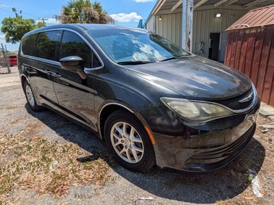 2017 Chrysler Pacifica Touring