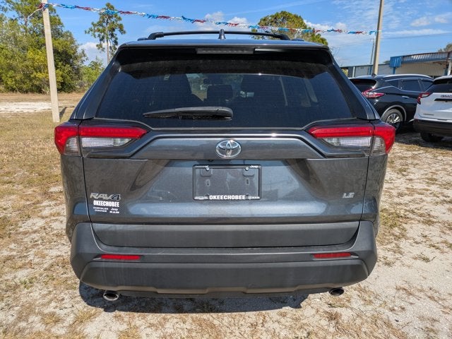 2021 Toyota RAV4 LE