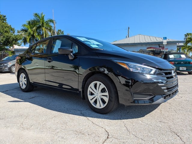 2025 Nissan Versa S