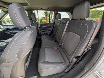 2025 Jeep Grand Cherokee Laredo X