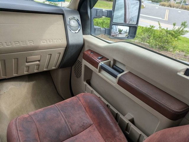 2010 Ford Super Duty F-350 SRW Lariat