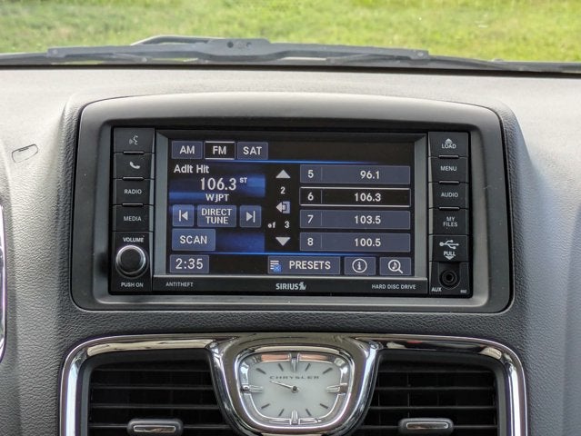 2015 Chrysler Town & Country Touring