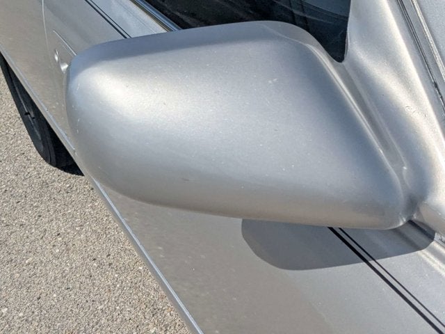 2000 Toyota Camry Base