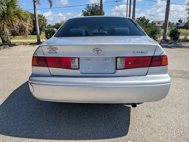 2000 Toyota Camry Base