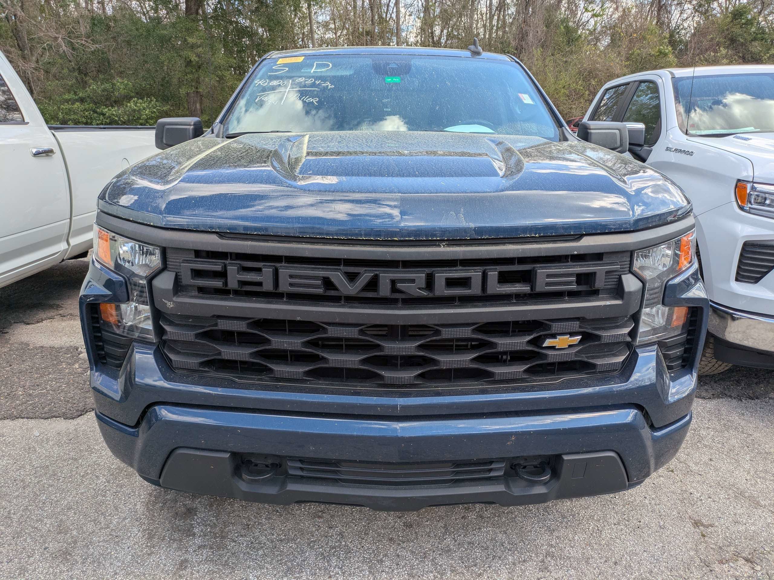 2023 Chevrolet Silverado 1500 Custom