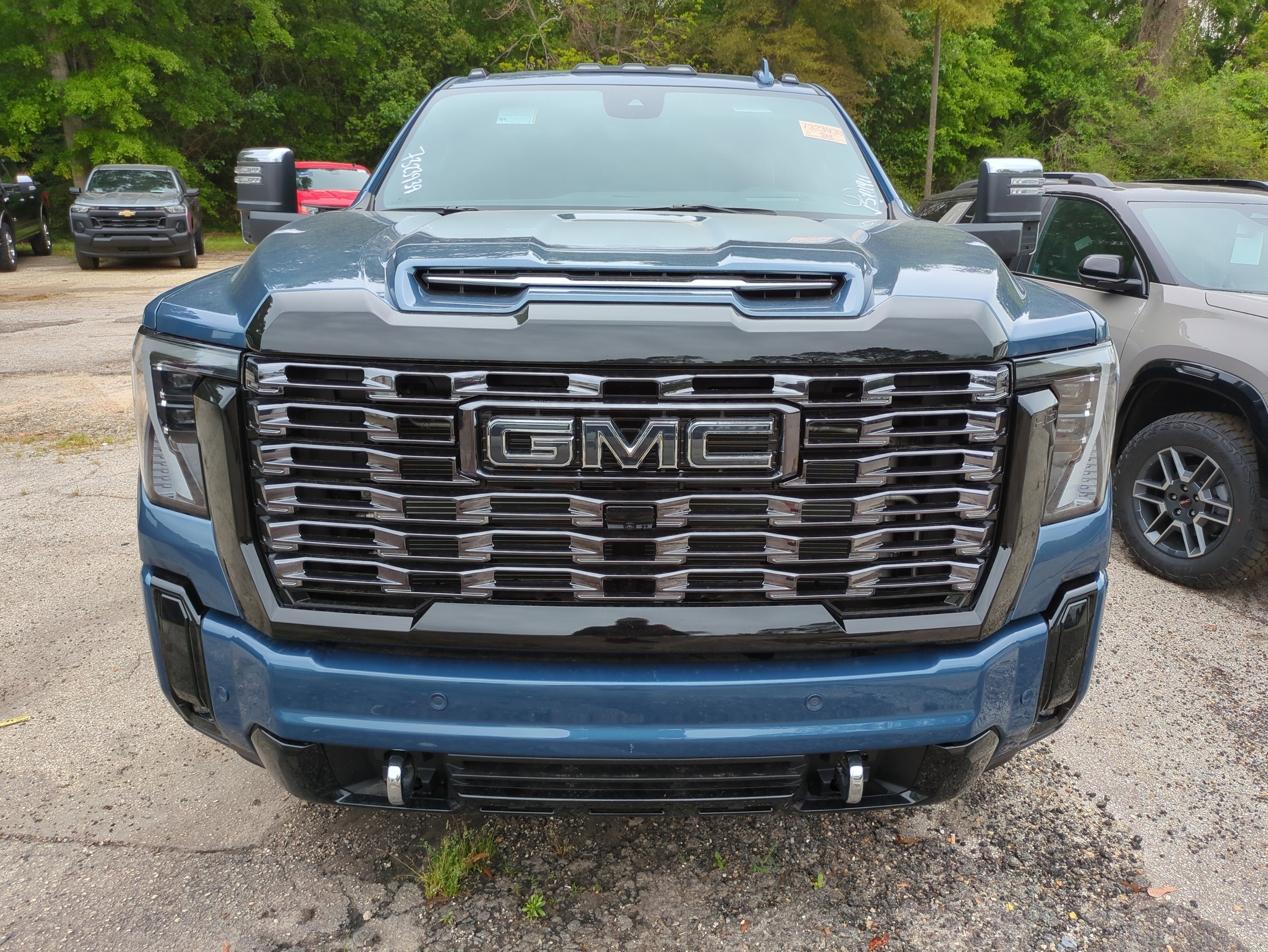 2026 GMC Sierra 3500 HD Denali Ultimate DRW