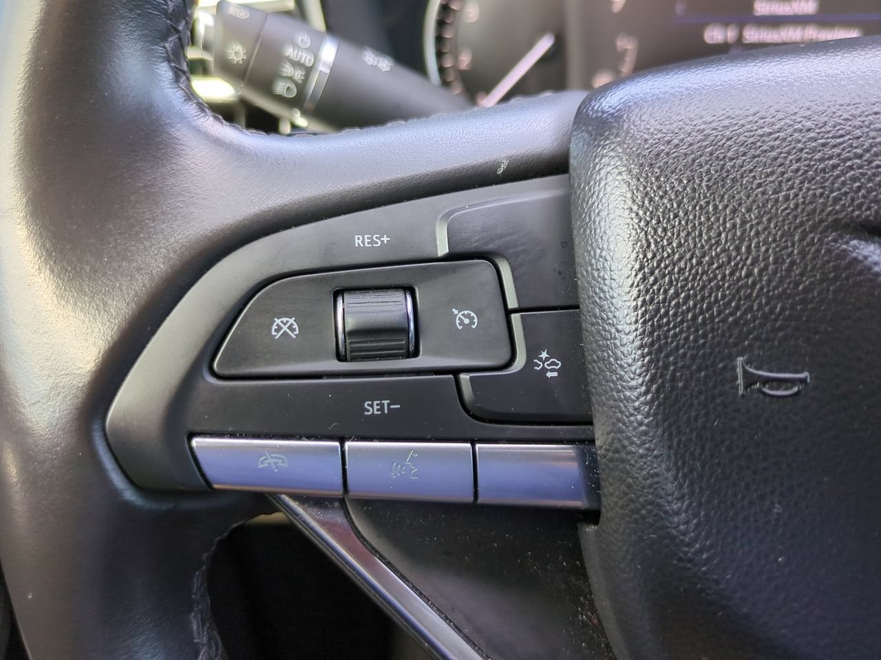 2024 Cadillac XT6 Luxury