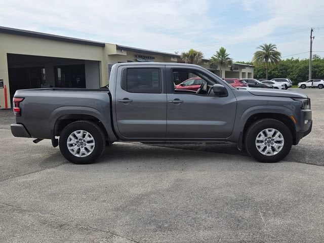 2022 Nissan Frontier Crew Cab SV 4x4